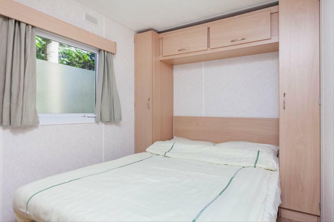 Ra Veluwe Mobile Home Arnhem Eksteriør bilde